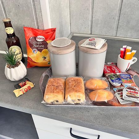 Le Cosy Apartment Calais Bagian luar foto